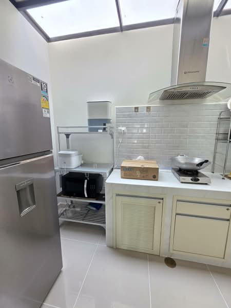Baan Klang Muang Srinakarin – Onnut, Bangkok