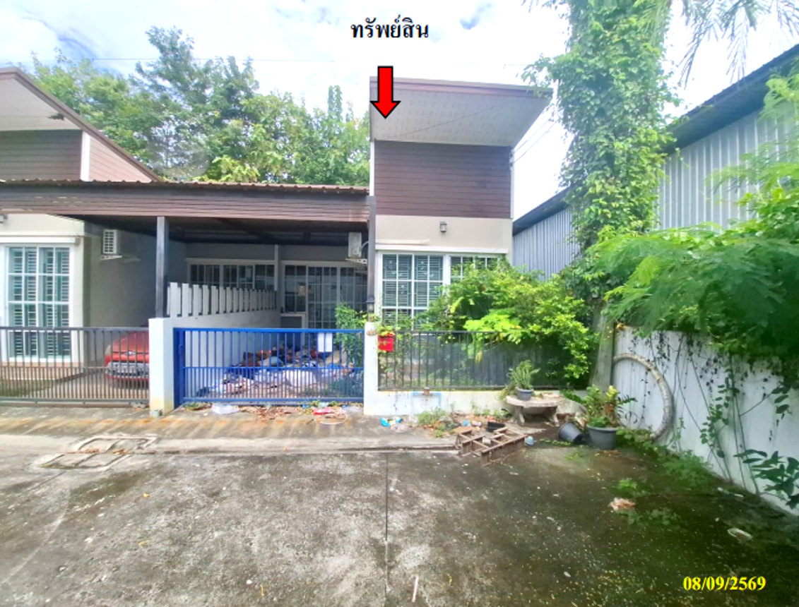 Townhouse AK Village Nong Taphan Camp House Rayong