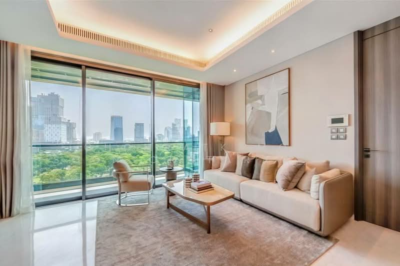 Sindhorn Tonson, Bangkok