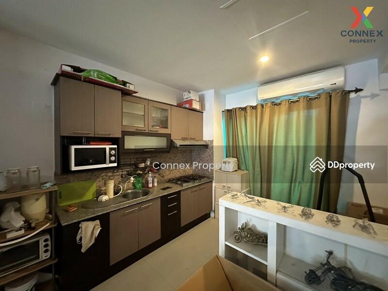 Areeya Mandarina Sukhumvit 77, Bangkok