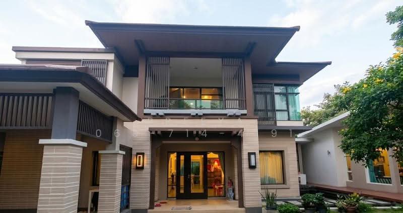 เศรษฐสิริ วัชรพล, Bangkok