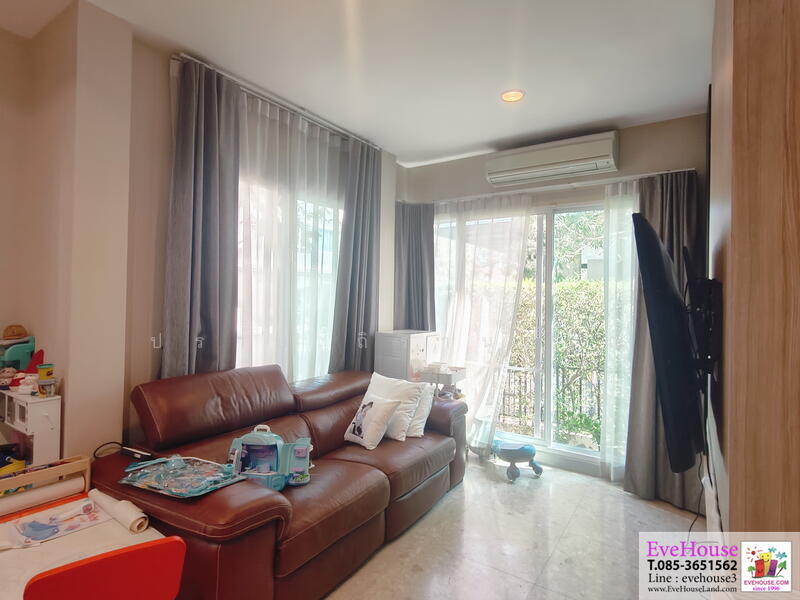 Grand Bangkok Boulevard, Krungthep Kreetha, Bangkok