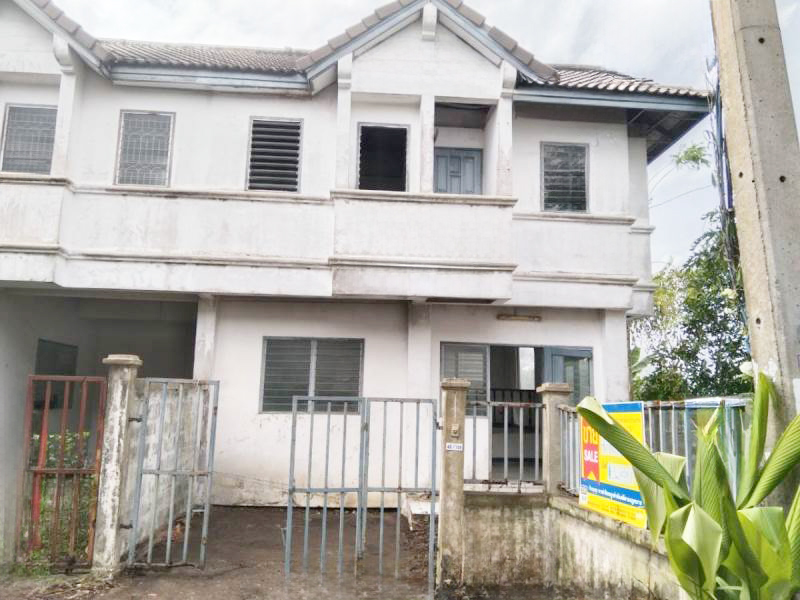 Townhouse at Premaporn Rangsit Klong 11 Project