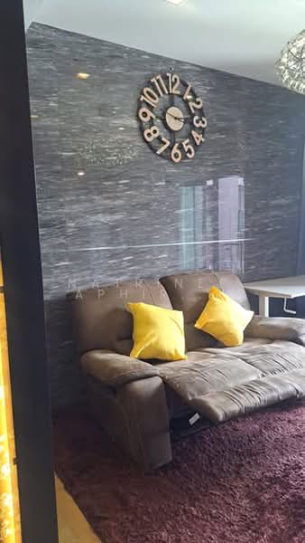 Noble Reveal, Bangkok