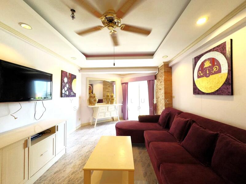 Jomtien Beach Condo, Chon Buri (Pattaya)