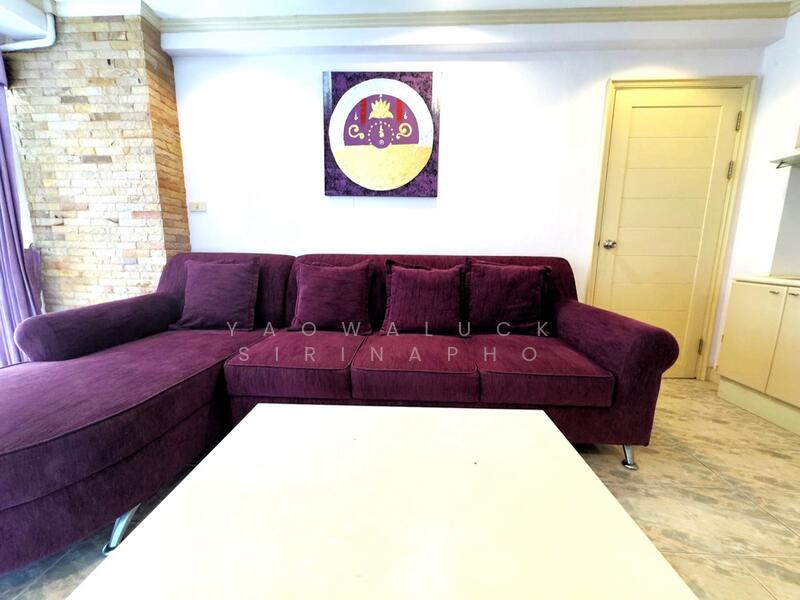 Jomtien Beach Condo, Chon Buri (Pattaya)