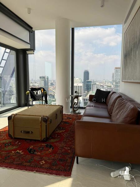 Tait Sathorn 12, Bangkok