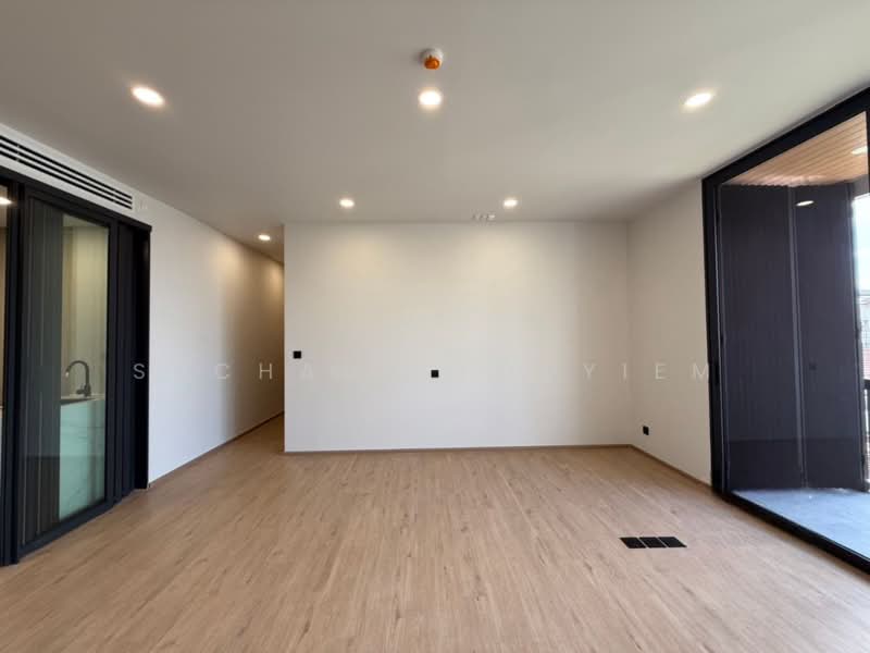 Aritier Penthouse at Ari, Bangkok