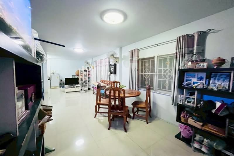 FuangFah Villa 15, Samut Prakan