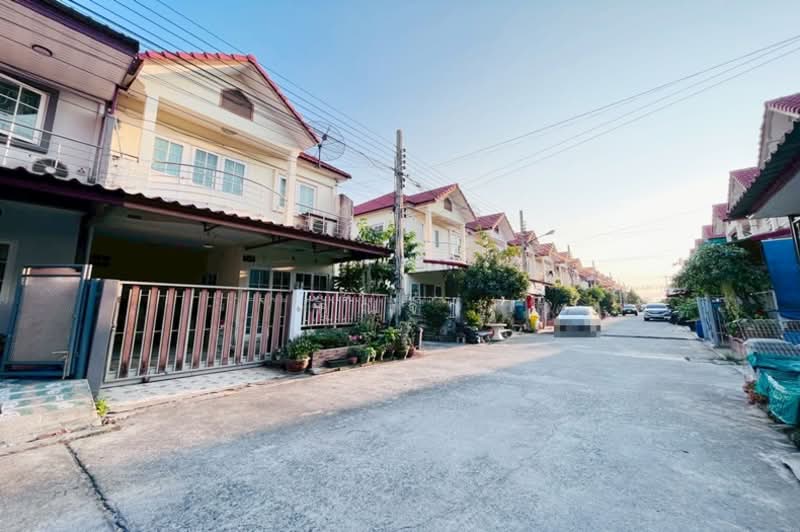 FuangFah Villa 15, Samut Prakan
