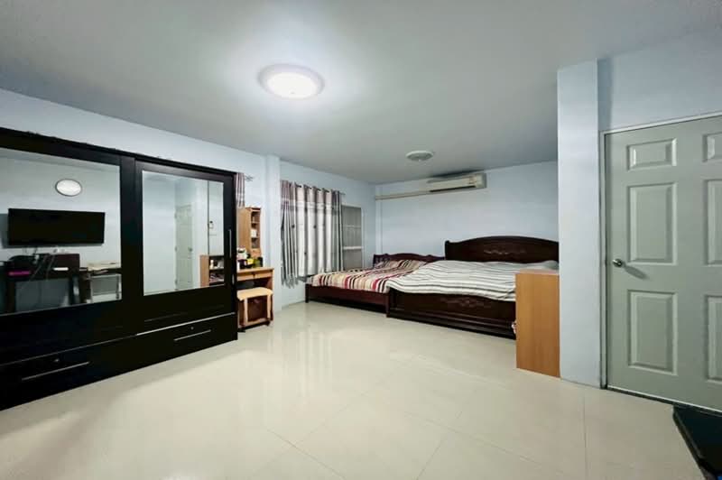 FuangFah Villa 15, Samut Prakan