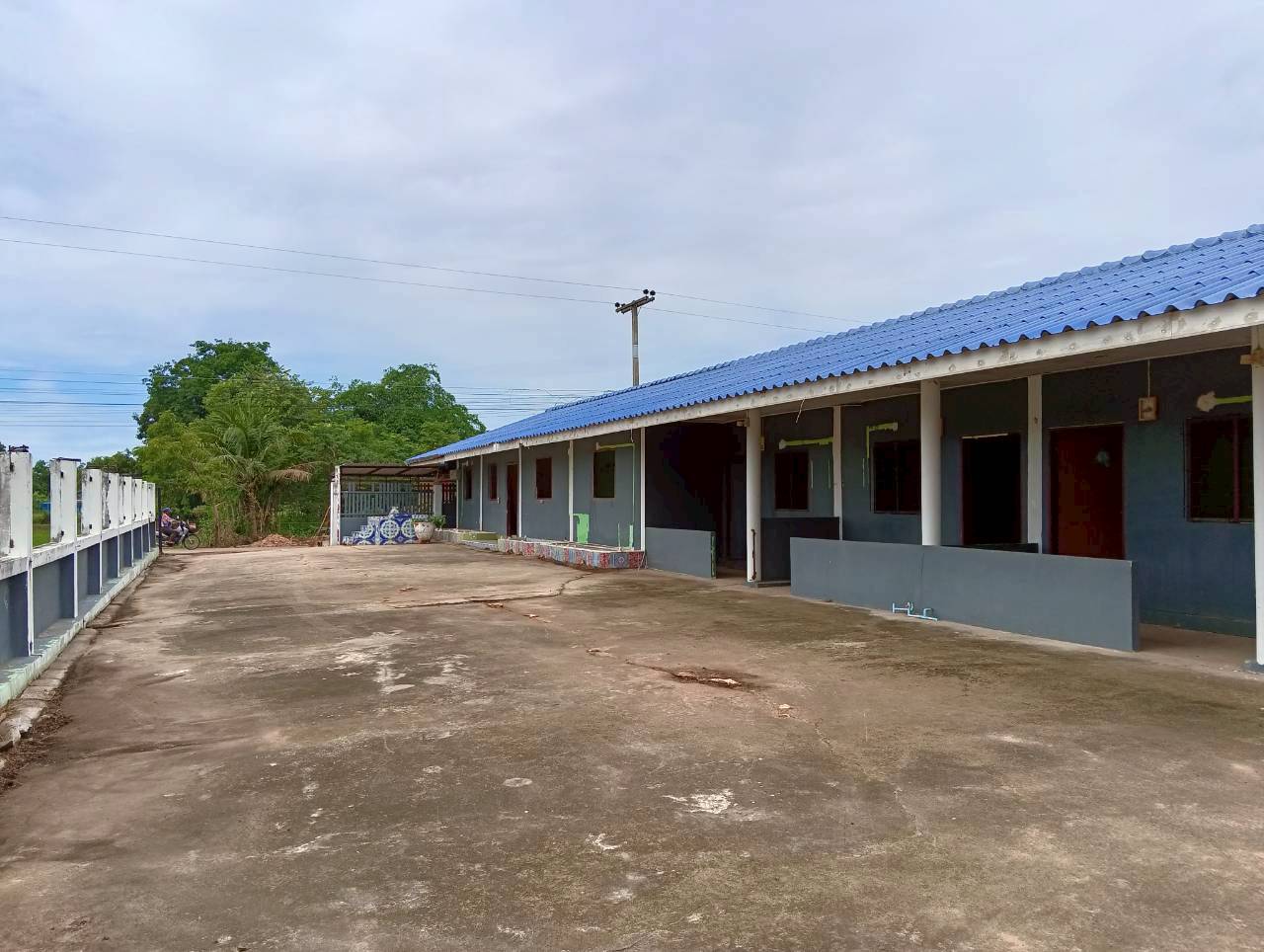 อาคารแถวจำนวน 10 ห้อง เมืองสุรินทร์