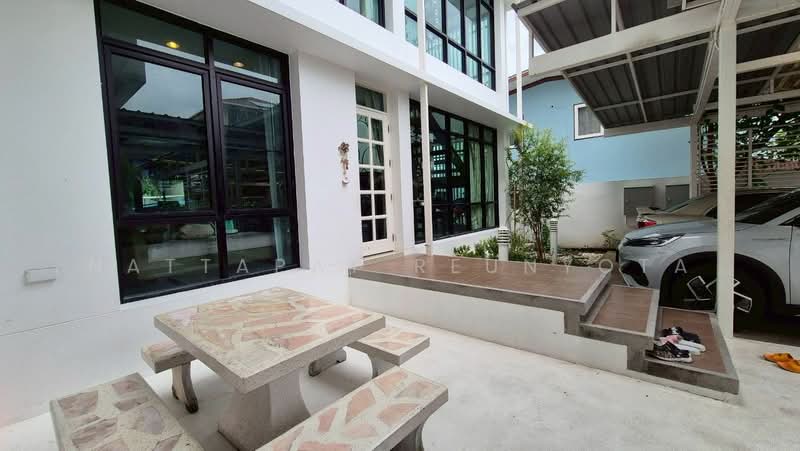 4-BR House, Bangkok