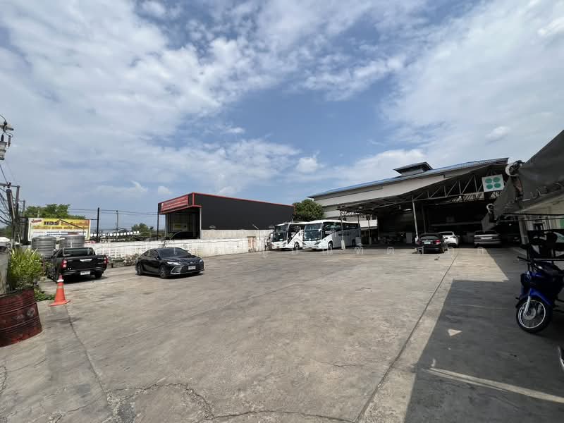 ที่ดิน รามอินทรา 23 แยก 28 แปลงมุม 299 ตรว, Bangkok