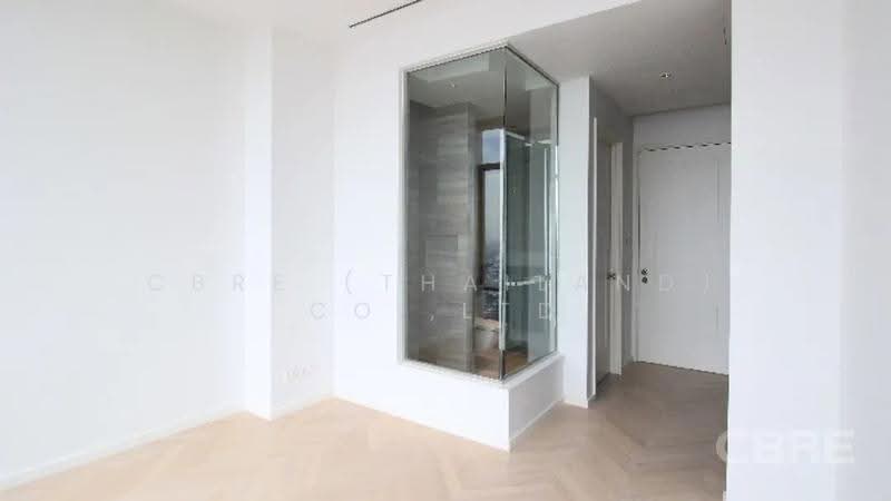 Four Seasons Private Residences, bangkok