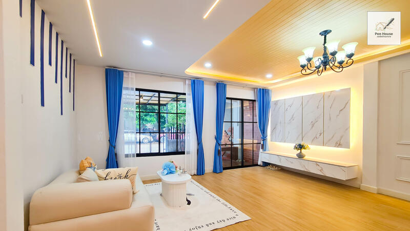 เค.ซี.รามอินทรา 3, Bangkok