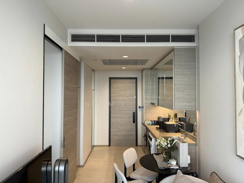 The Crest Park Residences, Bangkok