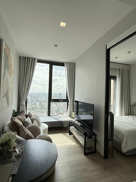The Crest Park Residences, Bangkok