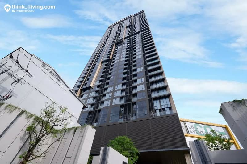 The Crest Park Residences, Bangkok