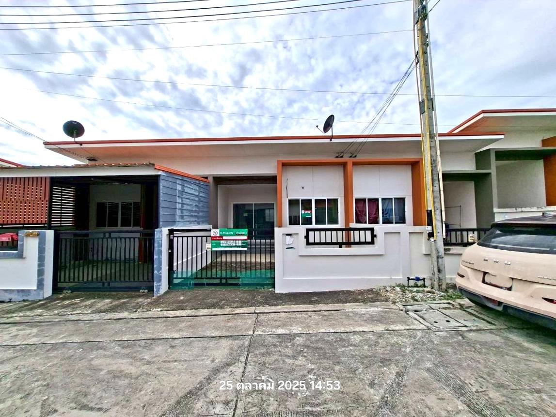 Townhouse Plot Gold Elevator Homes Nikhom Patthana Rayong