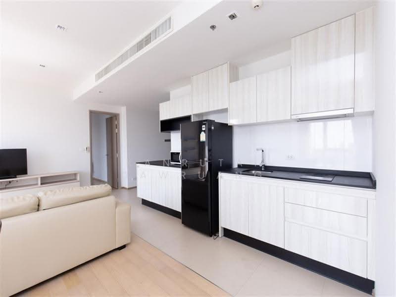 HQ Thonglor by Sansiri, bangkok