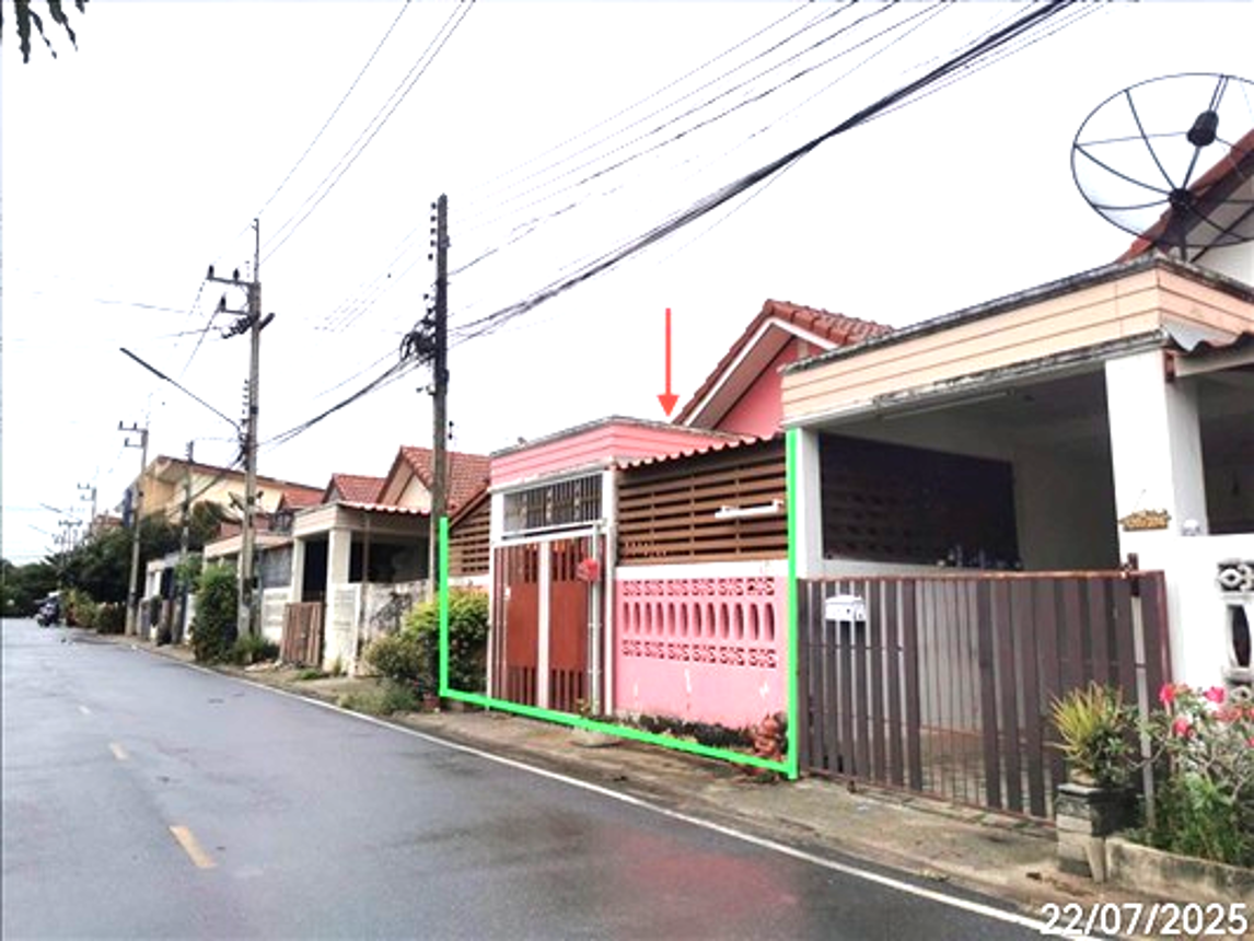 ทาวน์เฮ้าส์ ยิ่งรวย 9 โรจนะ-วังน้อย วังน้อย พระนครศรีอยุธยา