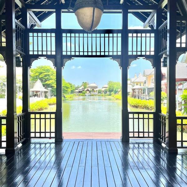 The Royal Residence, Bangkok