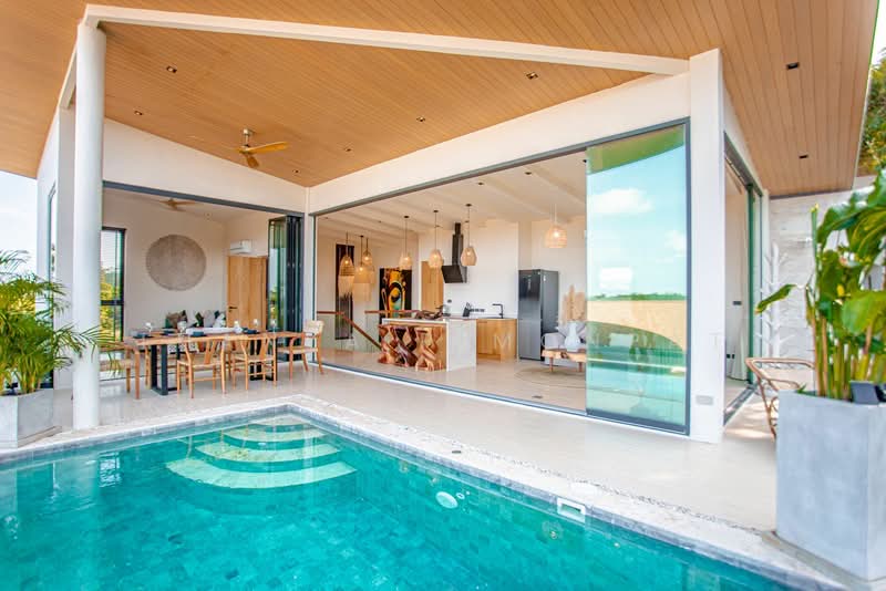 3 Bedroom sea view private pool villa, Surat Thani