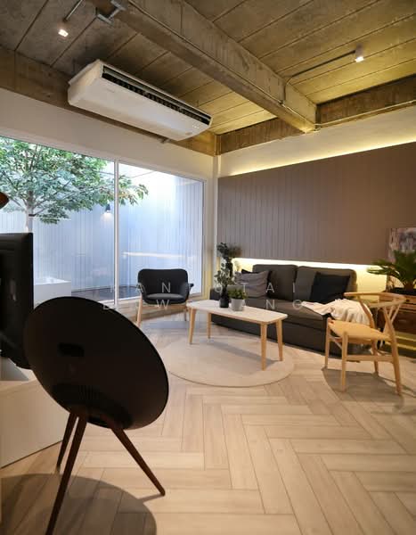 Townhome Sukhumvit 49, Bangkok