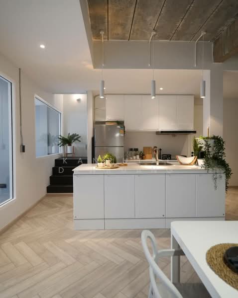Townhome Sukhumvit 49, Bangkok