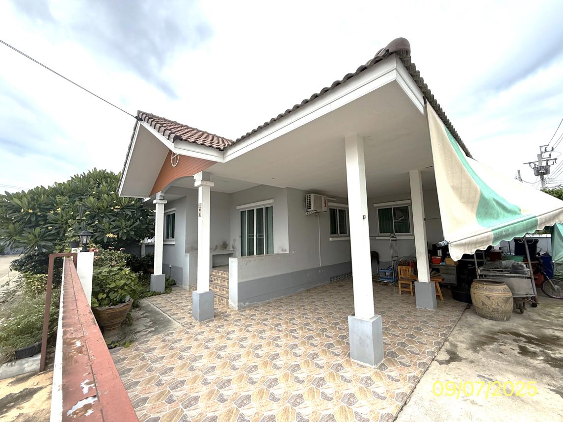 บ้านเดี่ยว รติรัตน์ ถนนต้นเชือก-วัดมะสง ไทรน้อย นนทบุรี