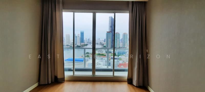 Menam Residences, Bangkok