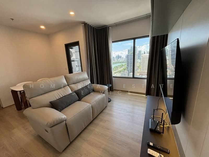 Life Rama 4-Asoke, Bangkok