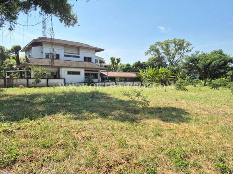 Suan Ake Lake Park VIlla, Pathum Thani