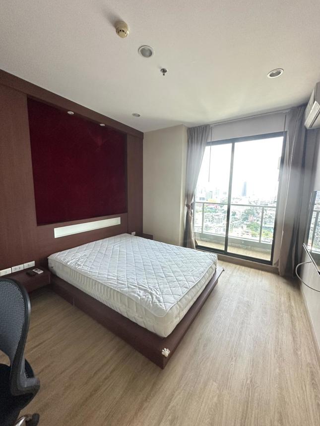 Condominium in Ratchathewi, Bangkok