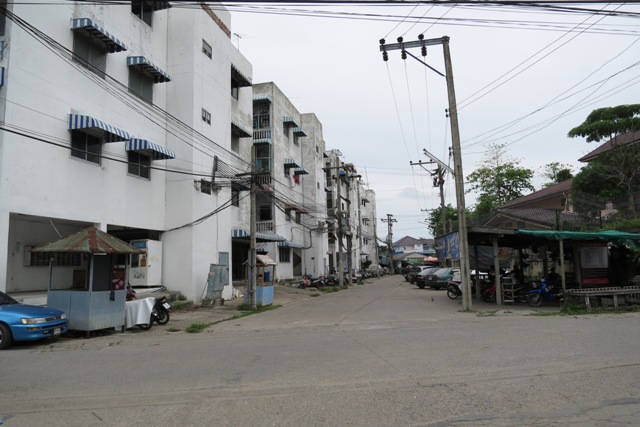 คอนโดมิเนียม โครงการบ้านสวนนครธน 2 หนองแขม