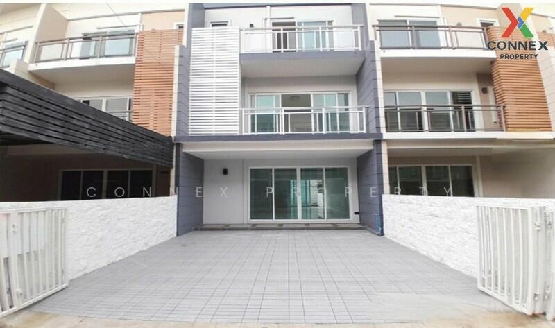 Deluxe Town Ramintra : ดีลักซ์ ทาวน์ เลียบทางด่วน-รามอินทรา, Bangkok