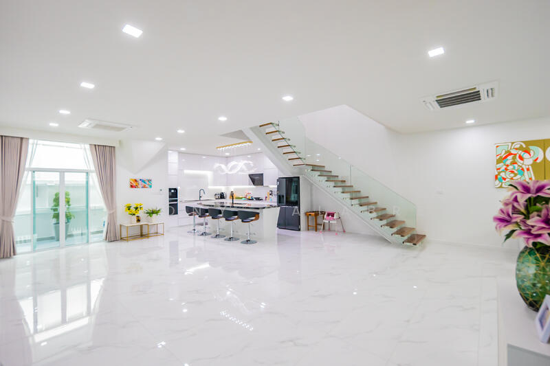 Casa Anjonietta, Bangkok