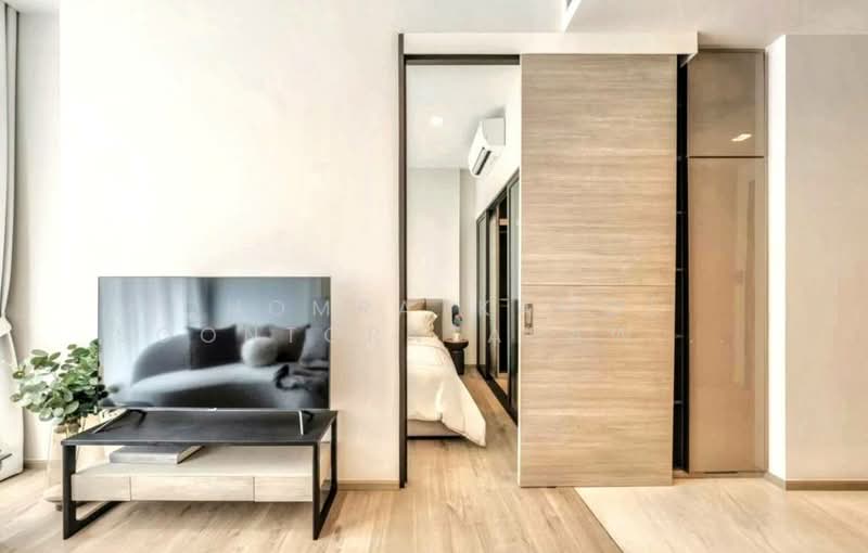 The Crest Park Residences, Bangkok