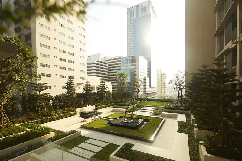 The Esse Asoke, Bangkok