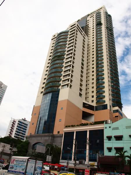 Las Colinas, Bangkok