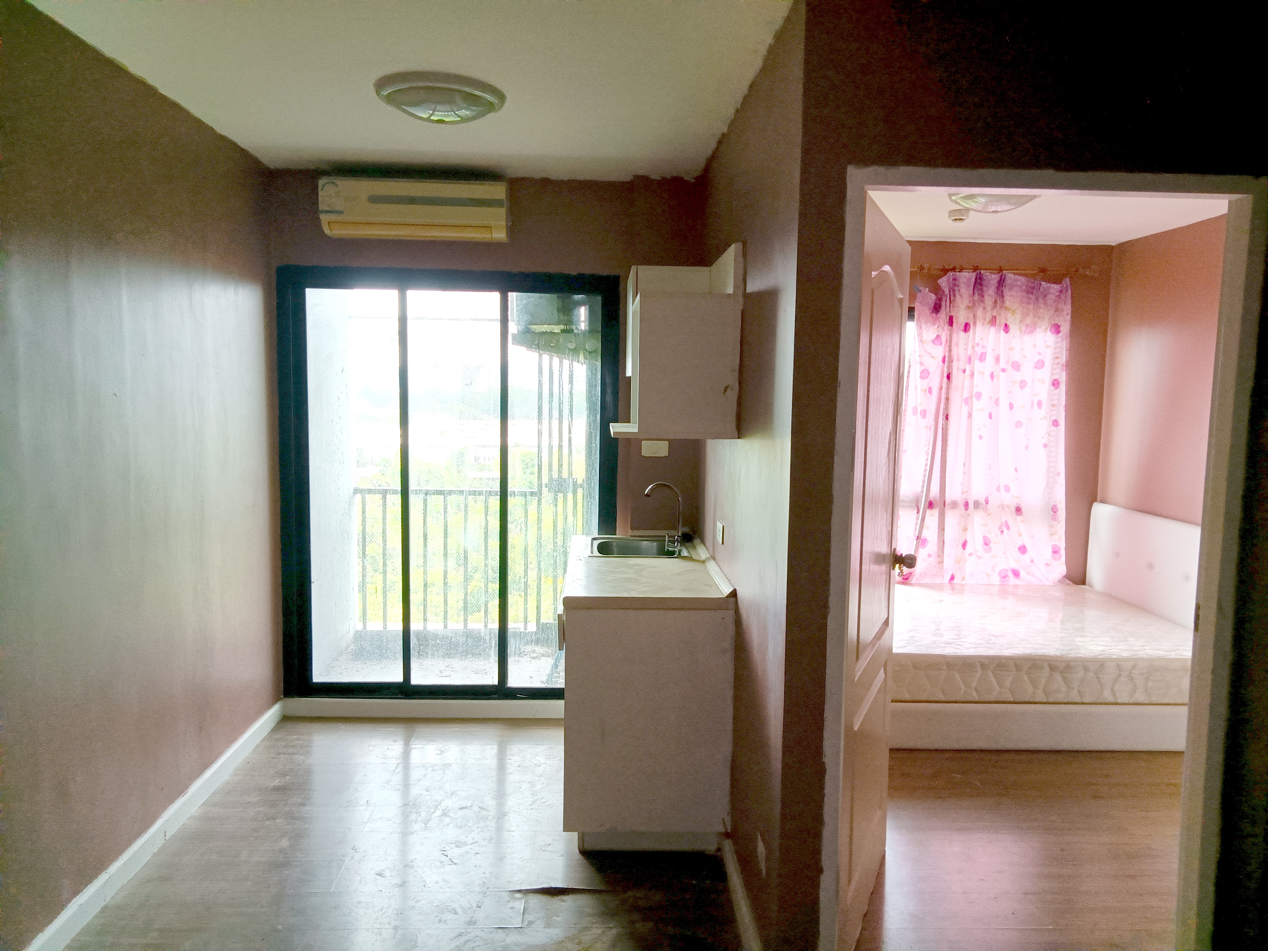 I Condo Ngamwongwan 2