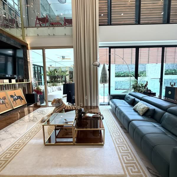 ขายบ้านเดี่ยว Luxury Modern นาคนิวาส–ลาดพร้าว | บ้านสร้างเอง 2 ชั้น 92 ตร.ว. พื้นที่ใช้สอย 500 ตร.ม., Bangkok