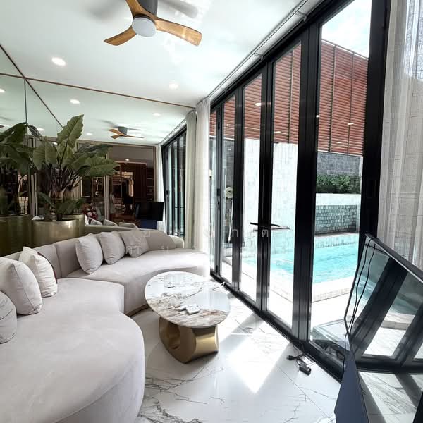 ขายบ้านเดี่ยว Luxury Modern นาคนิวาส–ลาดพร้าว | บ้านสร้างเอง 2 ชั้น 92 ตร.ว. พื้นที่ใช้สอย 500 ตร.ม., Bangkok
