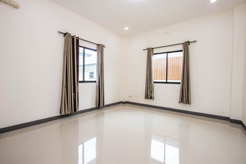 3 Bedroom House in Doi Saket for Sale, Chiang Mai