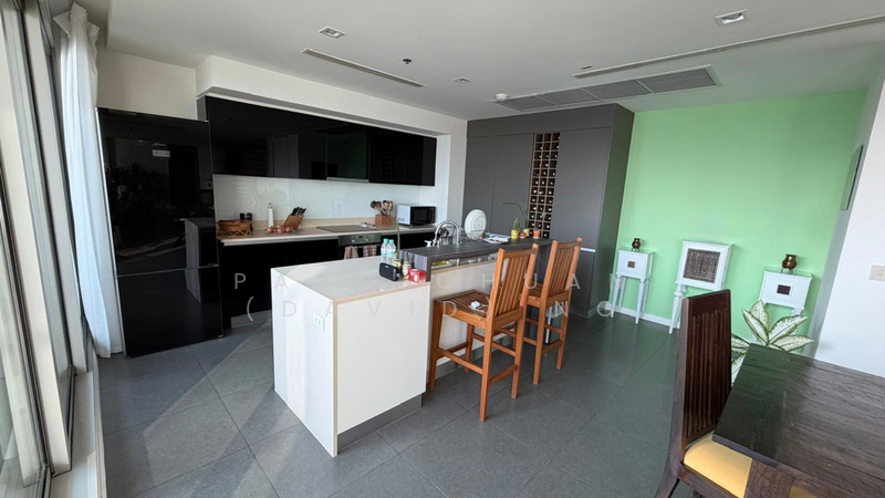The River by Raimon Land, Bangkok