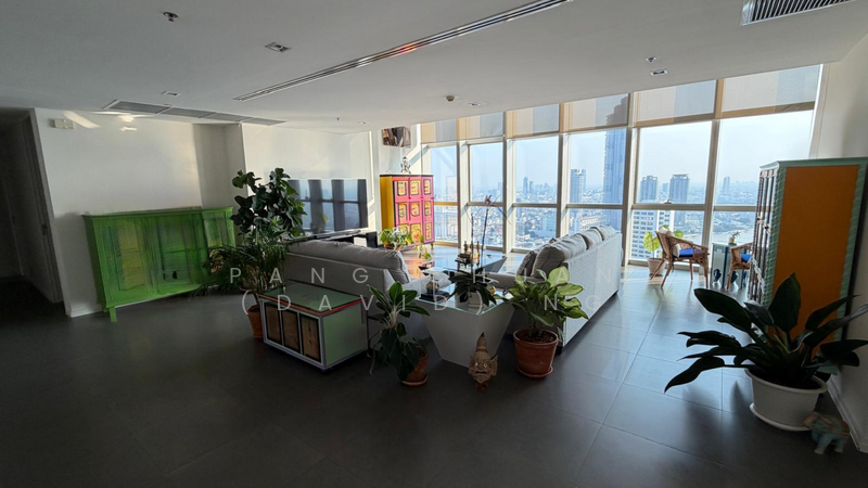 The River by Raimon Land, Bangkok