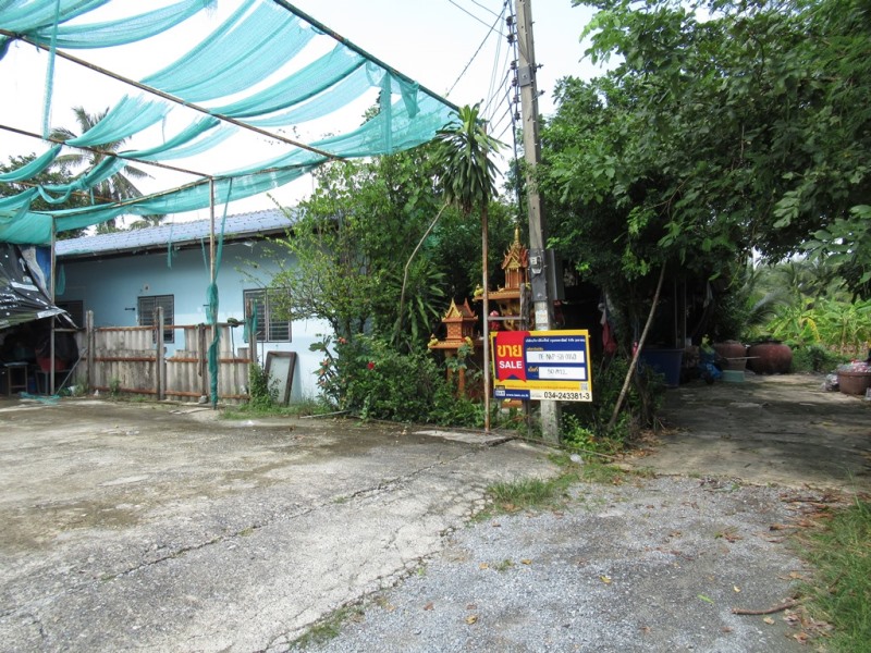 Single House in Sam Phran