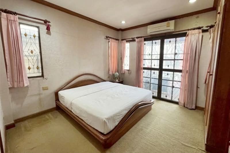 บ้านทิพย์มงคล 1, Samut Prakan