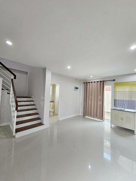 ขายด่วน ต่ำกว่าทุน ทาวน์โฮม 2 ชั้น หมู่บ้าน K-VILLAGE 3 (เค-วิลเลจ 3) ใจกลางเมืองกระบี่, Krabi